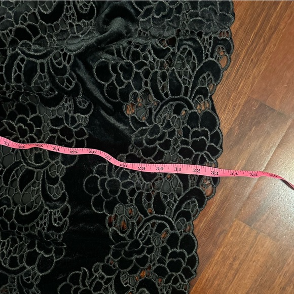 ANTONIO MELANI Black Floral Lace Maxi Skirt - Picture 5 of 6